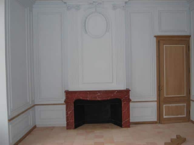 staff-img